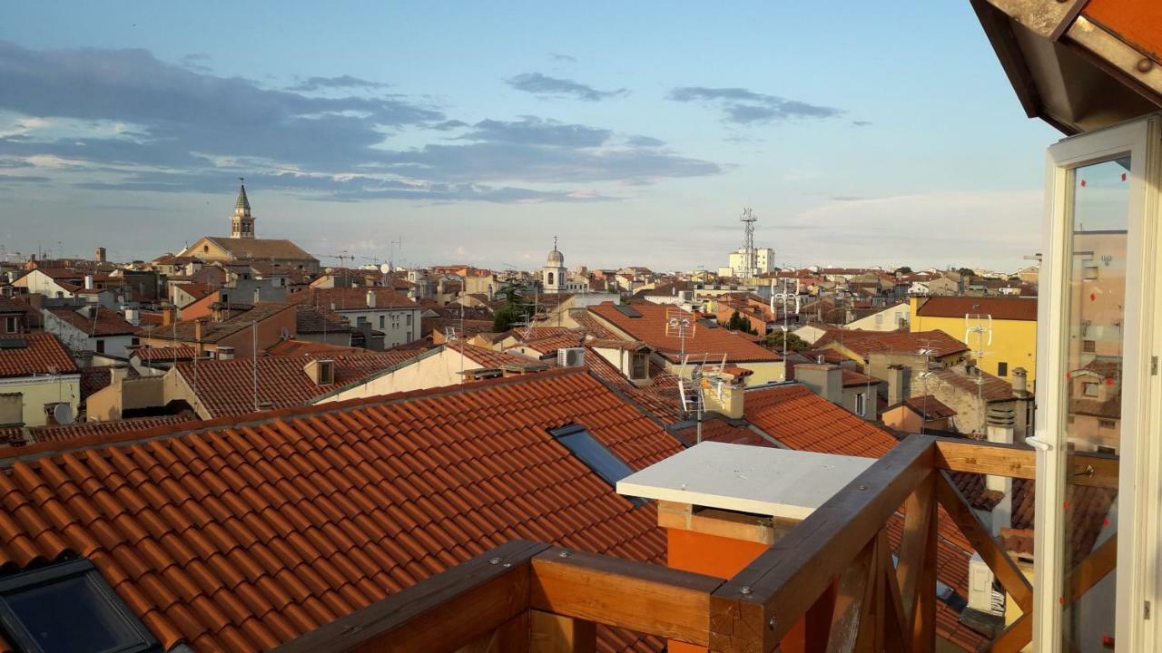 Mansarda Settimo Cielo Lägenhet Chioggia Exteriör bild