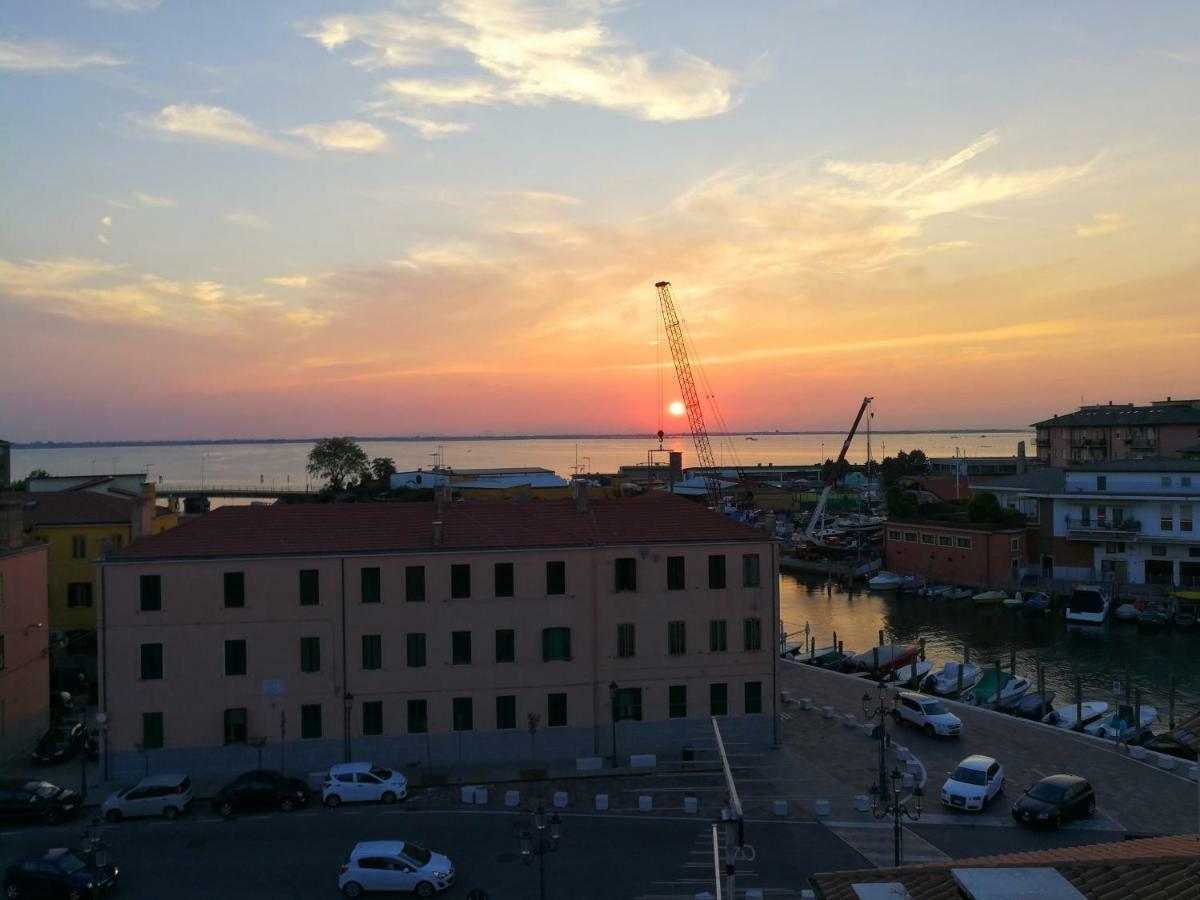 Mansarda Settimo Cielo Lägenhet Chioggia Exteriör bild